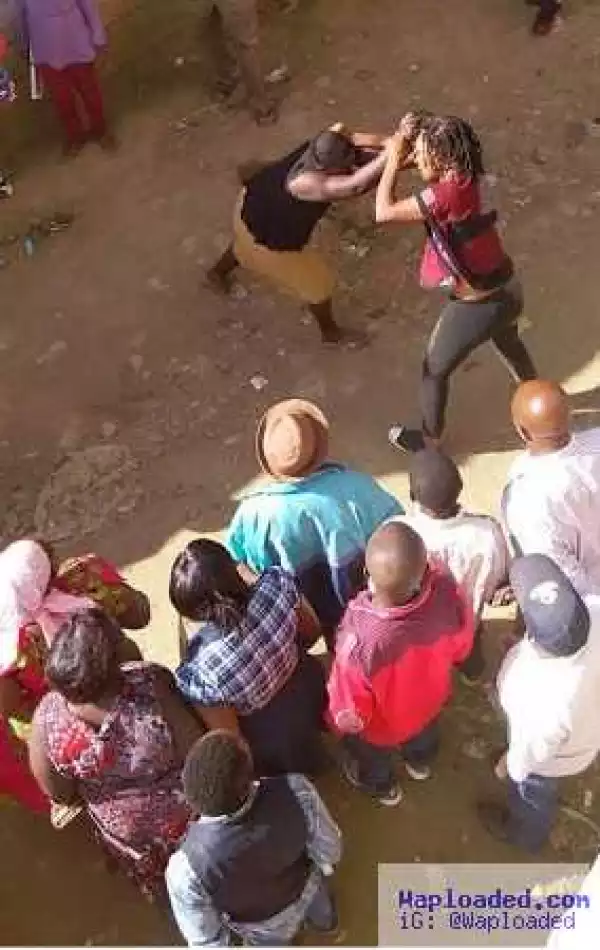 Not Again! Two Kenyan Women Fight Over A Man While Crowd Stood And Watch Them [See Photos]